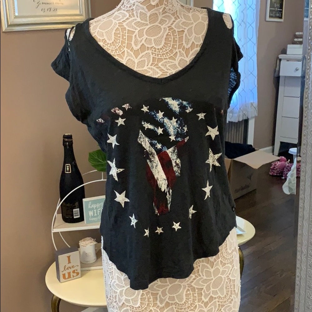 Red white and blue bull skull shirt